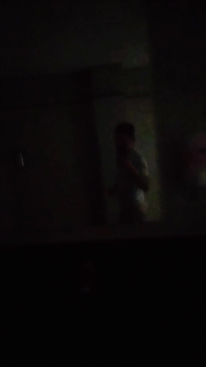 Marcosninfo: Neredeyse güvenlik görevlisi tarafından kamu tuvaletinde gösteriş yaparken yakalanıyordum