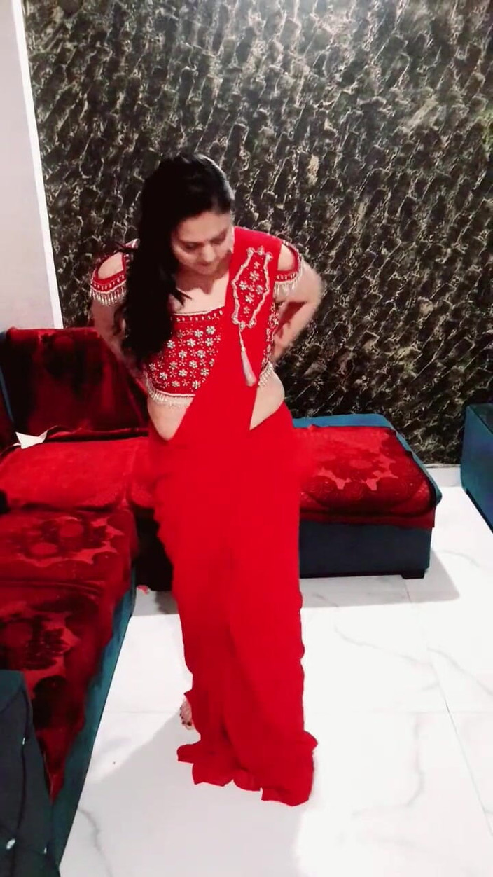 pujaprem: Laal Ghaghra