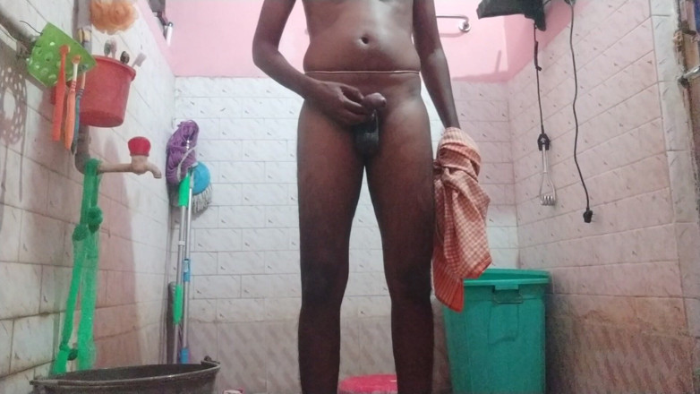 Tamil10inchesbbc: Tamil10inches bbc baie sexy și masaj ziua 3
