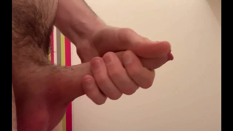 qaz11: Дрочка руками на камеру - 610