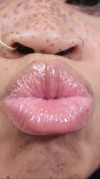 Cazzo melting lips- la domina ebano dea rosie Reed