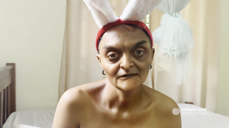 BongoXXX: Dziadek nosiła swojego świątecznego króliczka jak strój, więc mogę ją przelecieć...