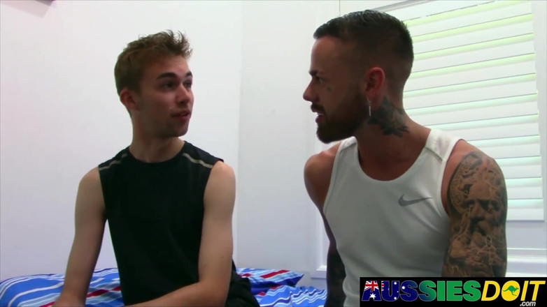 AussiesDoIt: Timmy vezme Nástroj Elijaha