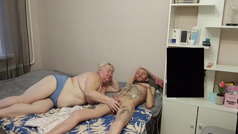 Zona901: Macecha mi vykouřila a pomohla mi stříkat