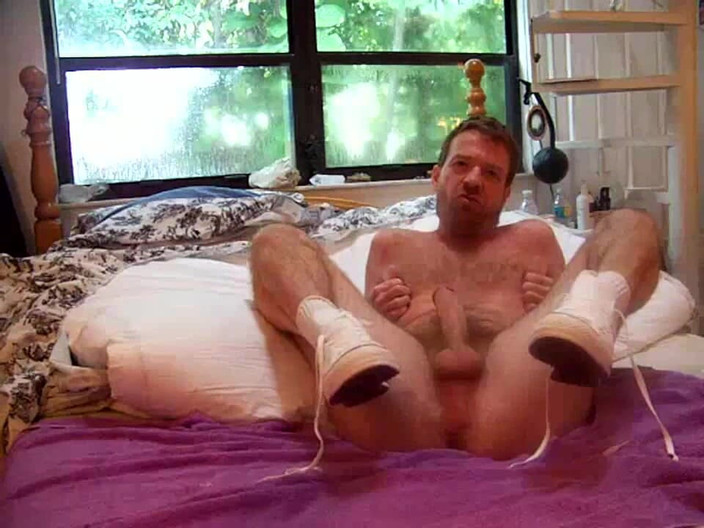Hairyartist: Les nouvelles baskets de l’entraîneur 1