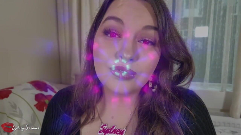 Sydney screams fetish: Baci trippy - sei debole e ossessionato da baci ipnotizzanti di...