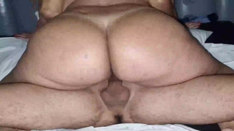 Minhaesposaparaoutro: Kurvig Fru Multi-partner Sammanställning - Djupa Anal Åkattraktioner, Barbacka Retas Och Skyddade...