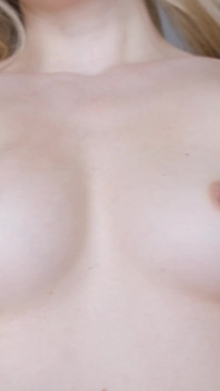 Close-up body tour