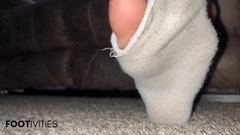 footivities: Roztrhaná ponožka fetiš kroutí prsty na nohou POV