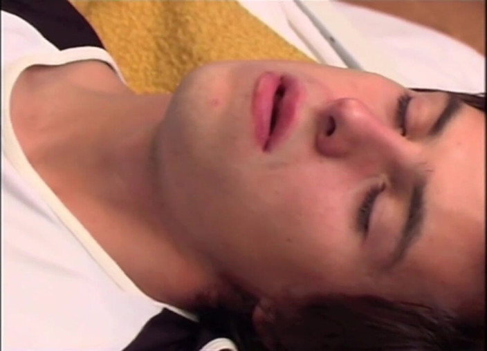Young straight boy masturbation: Hetero chlap šuká bez sedla zralý pro čisté potěšení