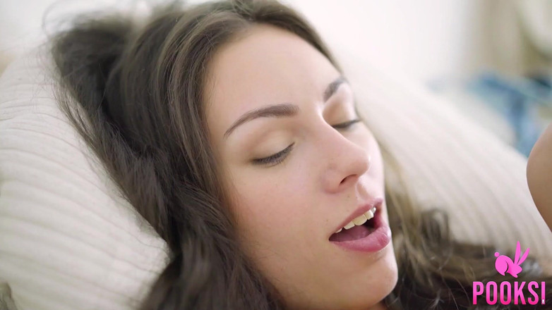 Pooksi: Cum loving coed Natalie gets her asshole rimmed and dicked!