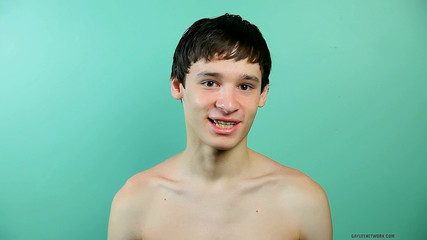 Beddable Boys: Sevimli twink damien telrue röportaj veriyor