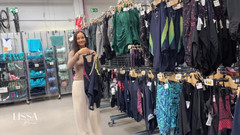 Lissa Brown: Camerino dei costume intero