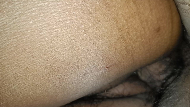 Desi Chamiya: Šukání mé desi manželky v noci