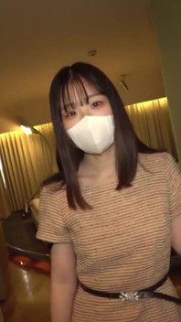 Sangat imut dalam segala hal, reaksinya tidak benar. Nyepong sampai dalam banget, mulutnya dientot habis-habisan!
