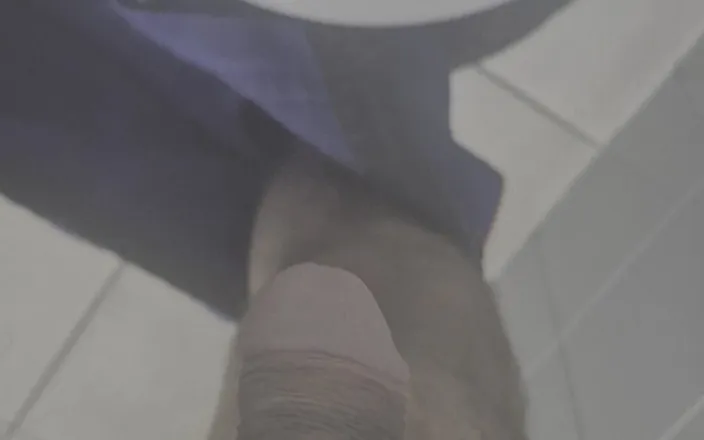Doblerose71: Who Loves Piss
