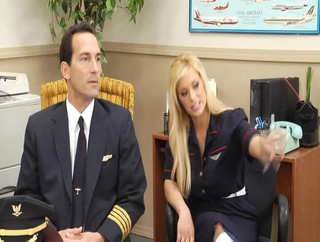 Adventures In Pornland: उड़ान परिचारक - बीटीएस भाग 5 - outtakes और Bloopers