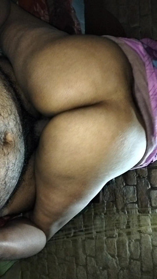 Dharmendra Renu Yadav: 和大屁股德西妻子在晚上操软核