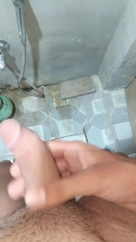 Cực khoái của một cậu bé tuổi teen