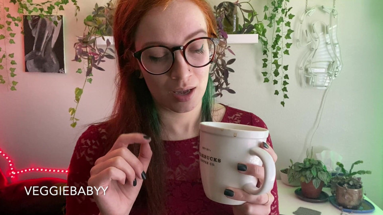 Veggiebabyy: Fuck Me in the Bathroom During the Christmas Party POV