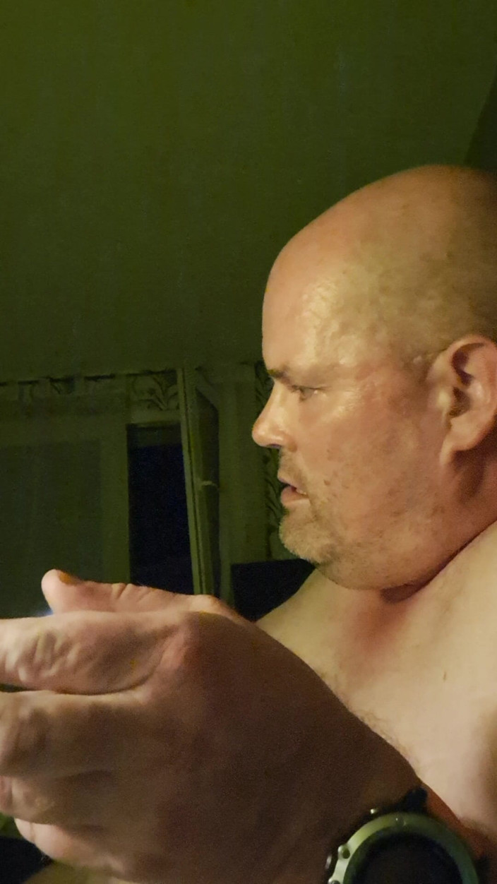 Fickspecht: The Right Tool for the Slut's Asshole