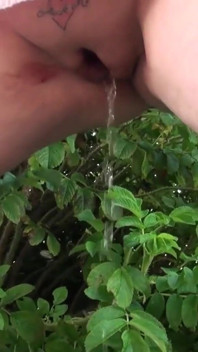 We love to piss