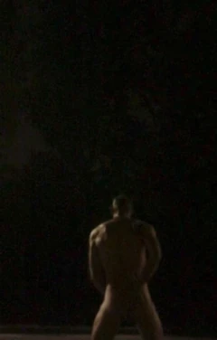 Nua na rua