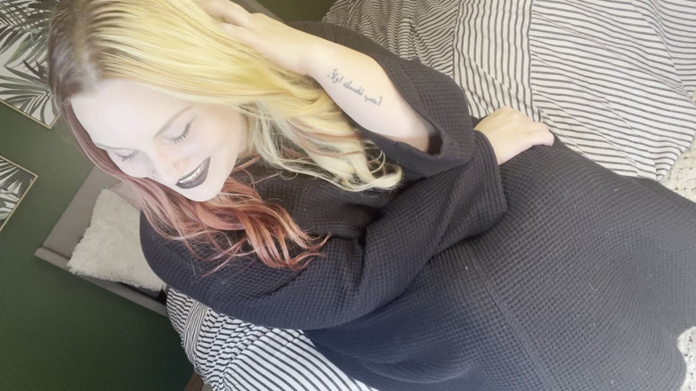 ChandlerKnight: Impregnating Your Lesbian Friend