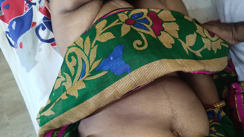 Laxi ammu: Tamil trouwde met tante