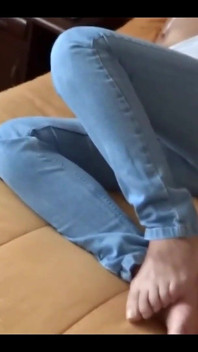我的朋友让我在我面前自慰
