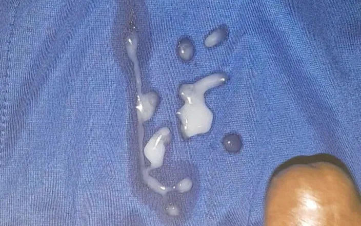 Black guy: Jerking off S6 E4