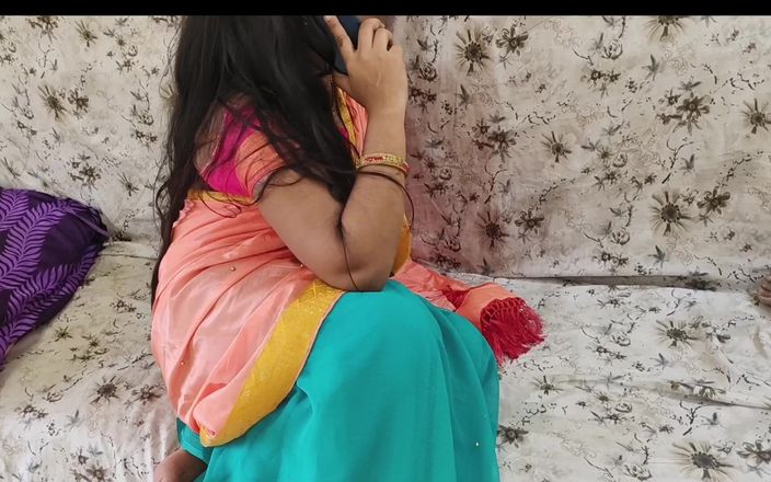 Mumbai Ashu: Mumbai Ashu - video de sexo en sari caliente en juego...
