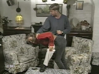 House of lords and mistresses in the spanking zone: ตีตูดจูเลีย 1999