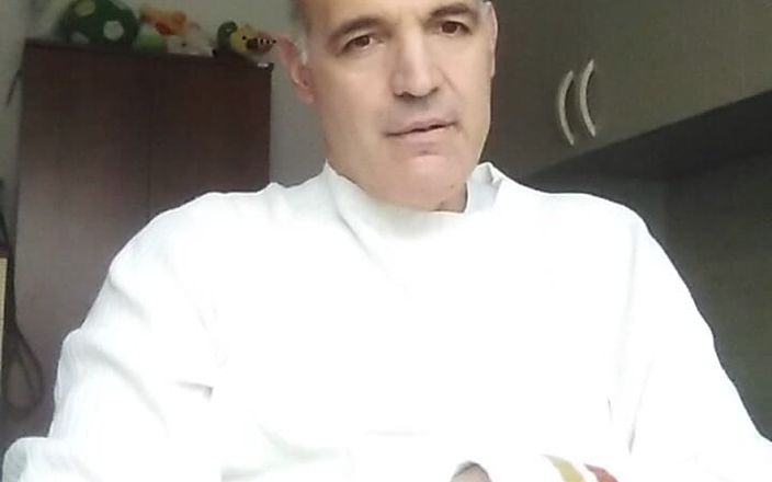 Setesesso7: Godslasterlijke stiefvader leert zijn stiefzoon Luca hoe hij zijn eigen...