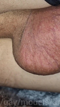 아빠의 대물 자지에서 비명을 지르는 밀키 펨보이 학생