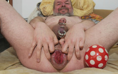 Qualzucht: Zeer ontspannen anale training op zondagmiddag