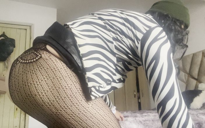 BECKY CROSS: 从男孩到娘娘腔 - 第4部分：被使用后的感受