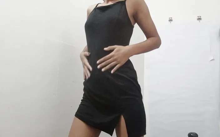 desigirl93: Crazy Fast Fingering on Camera