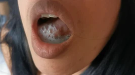 見知らぬ人が通りで私を認識し、彼の大きなボールを空にするように頼みます(+18)