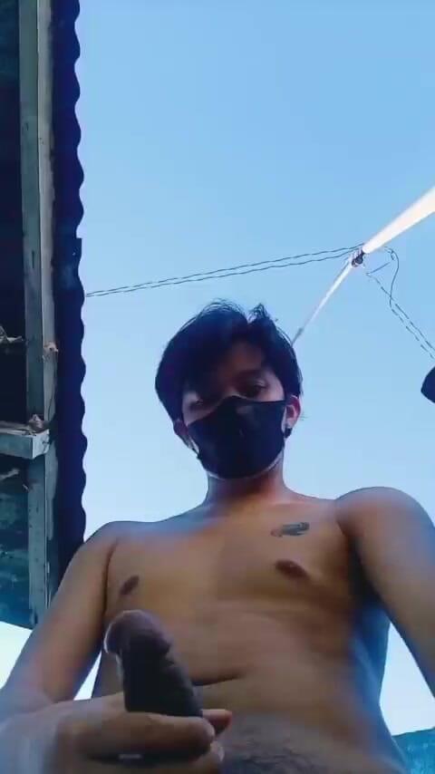 KrakenTwink: Hot Pinoy Boy Get Wild and Cum!