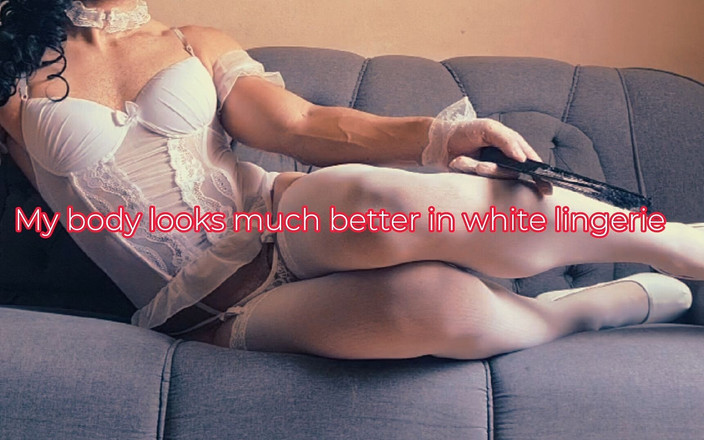 Milady Silvia Helena: 내 몸은 란제리와 흰색 발 뒤꿈치에 훨씬 더 잘 보인다