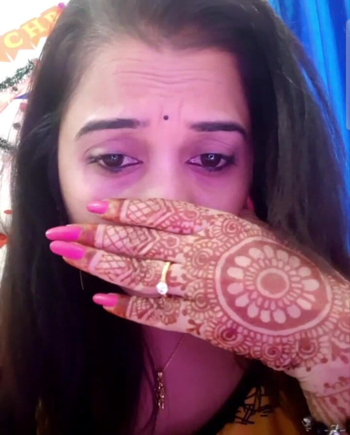 Kanchan devi: Smart Bhabi Hard Pussy Pumping on Video Call
