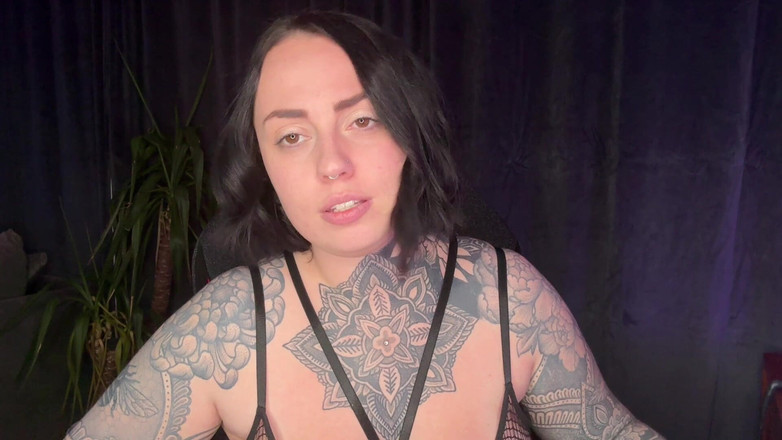 Miss Valentina: Fantasi The Hit List