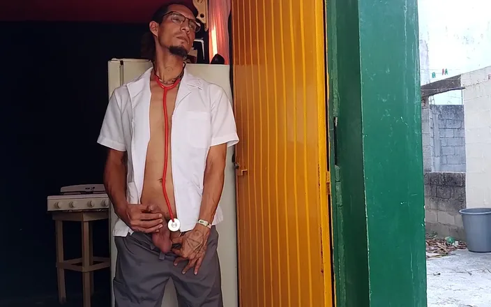 Raba erre elle: Raba Erre: Nurse Daddy Leaves His Mark and Pleases Himself...