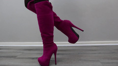 Kinky Lyrical: Stiefel: Modellieren verschiedener Stiefelpaare