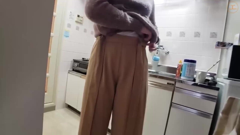 Asians in love: Asiática esposa preñada en perrito