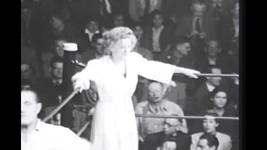 30年代の黒と白、そしてたくさんの毛皮