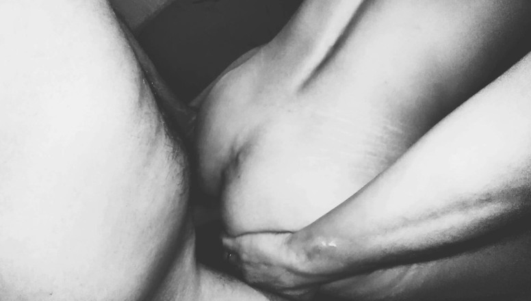 Hotlia: Černé a bílé anální porno