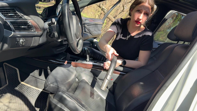 Hottie goddess: Outdoor Car Vacuum Leather Seats
