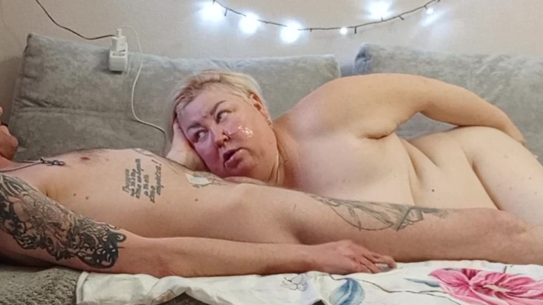 Zona901: Ho scopato una vicina in bocca e sborrata sul viso